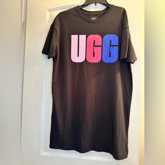 NWT! UGG T-SHIRT DRESS - Picture 3 of 5